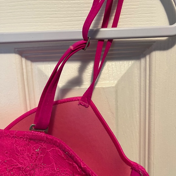 Victorias Secret size 34c bra - Picture 10 of 12